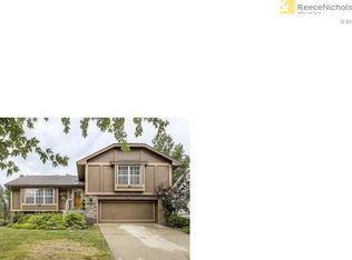 6901 E 140th Pl, Grandview, MO 64030