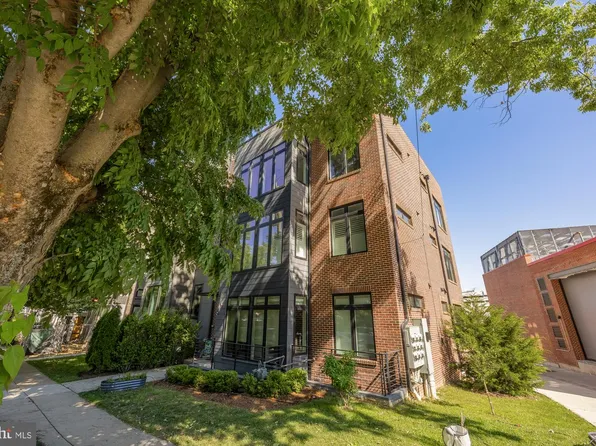 4315 Harrison St NW #1, Washington, DC 20015