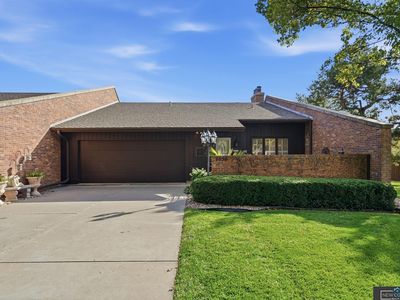 2036 Greenbriar Ln, Lincoln, NE, 68506