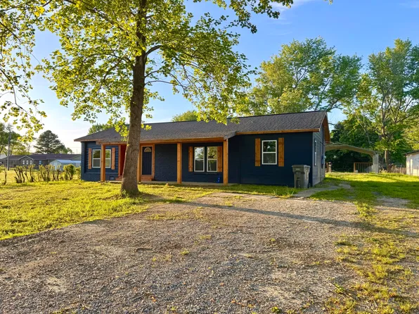 59 Magnolia St, Batesville, AR 72501