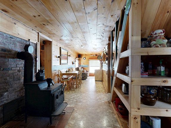 5th image of 15 Hamlin Loop