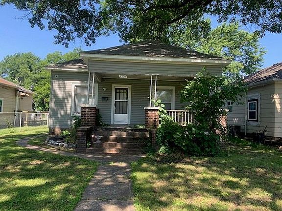 1309 N Smelter St, Pittsburg, KS 66762 | Zillow