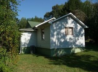 56 Willow Dr, Blue Ridge, GA 30513