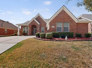 6869 Cape Cod Dr, Grand Prairie, TX 75054