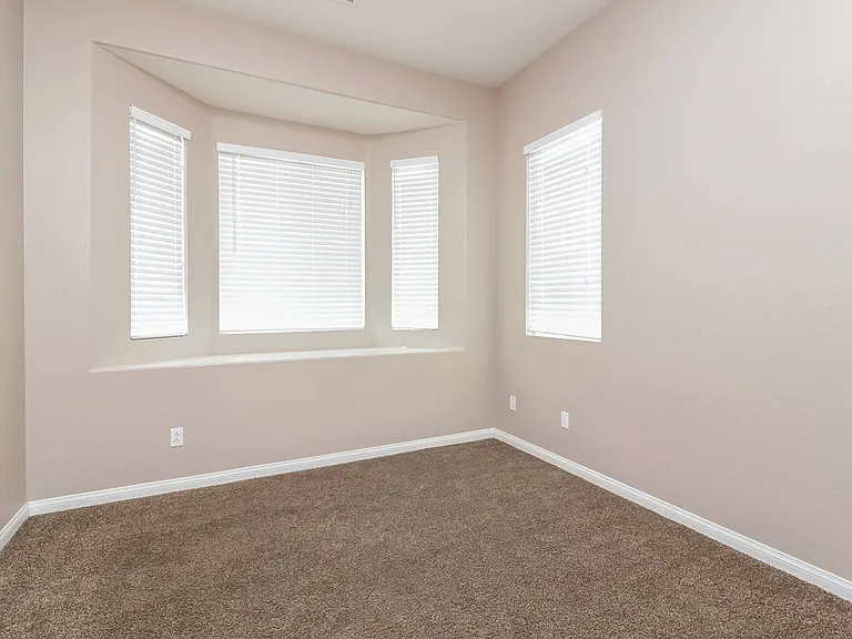 6644 Chinatown St — Photo 10
