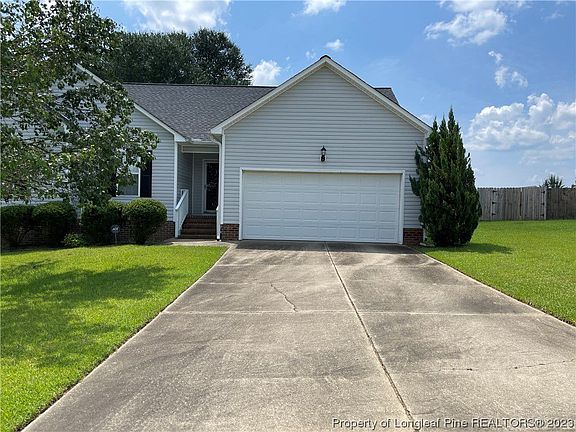 2nd image of 306 Hawthorn Dr