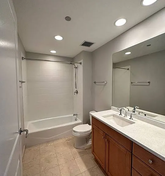 600 N Lake Shore Dr #3202 — Photo 12