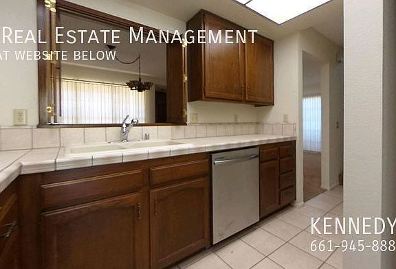 5th image of 42825 15th St W Unit 1