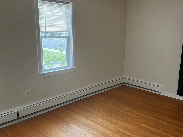 66 S Summit St #70 — Photo 3