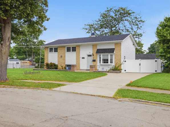 170 E Altgeld Ave, Glendale Heights, IL 60139