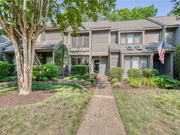 2750 Old Point Dr, Henrico, VA 23233