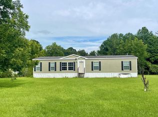 1280 North St, Ray City, GA 31645