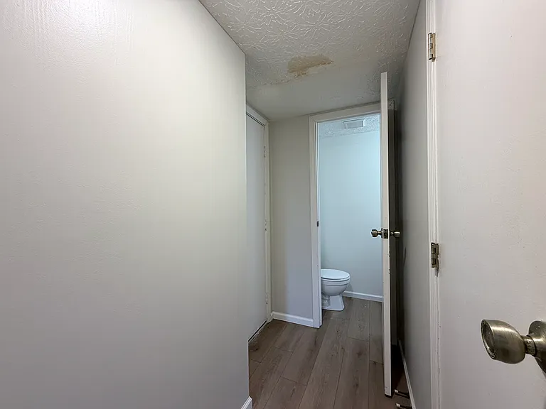 4849 Herndon Dr — Photo 14
