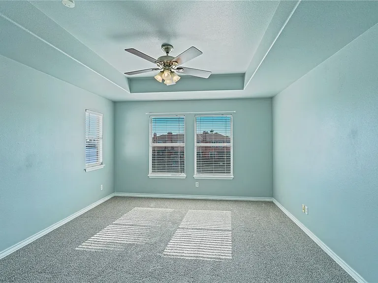 15410 Grass Cay Ct — Photo 34