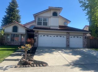 831 Wethersfield Dr, Vacaville, CA 95688