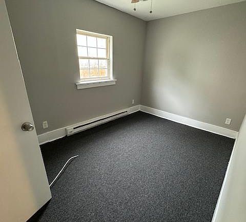 5th image of 112 W Cecil Ave