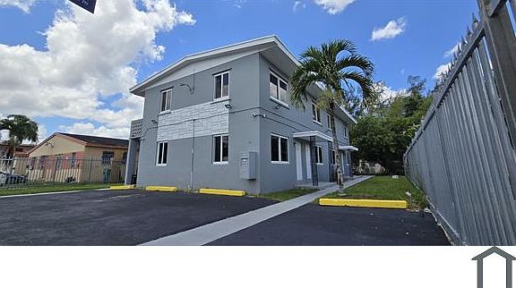 3rd image of 1430 NW 2nd Ave
