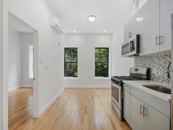 263 Halsey St #3F