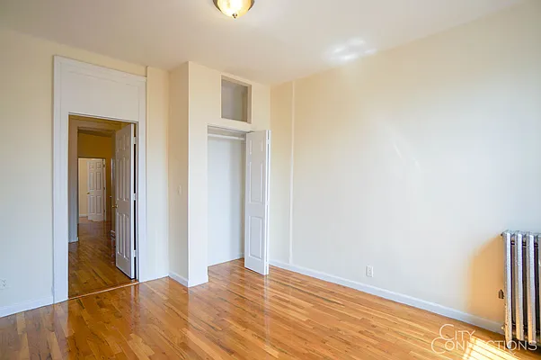 Rented by City Connections Realty | media 11