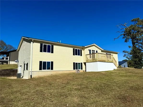 110 Marilyn Ct, Bourbon, MO 65441