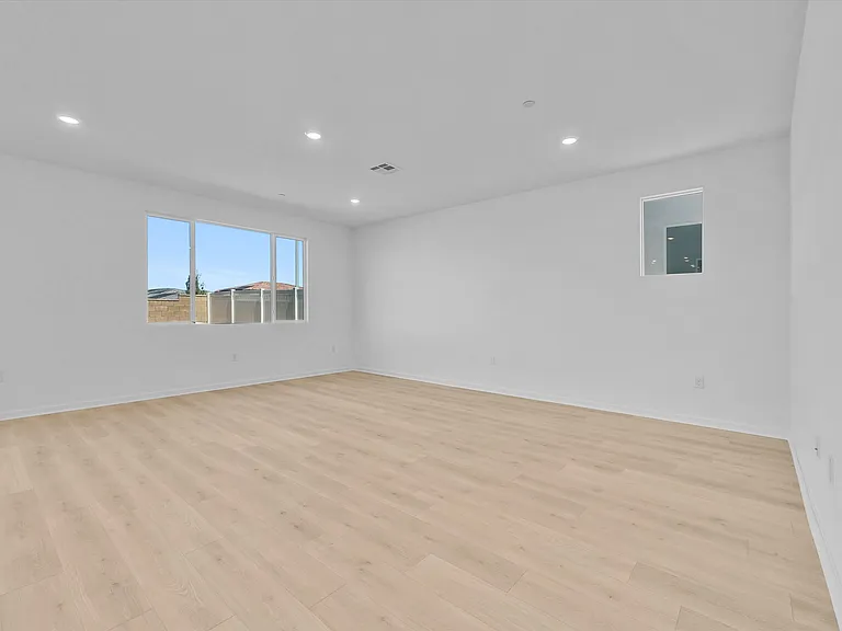 34427 Sakura Ln — Photo 5
