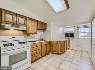 229 N Castle St, Baltimore, MD 21231