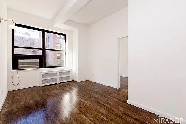 Rented by Mirador Real Estate | media 7