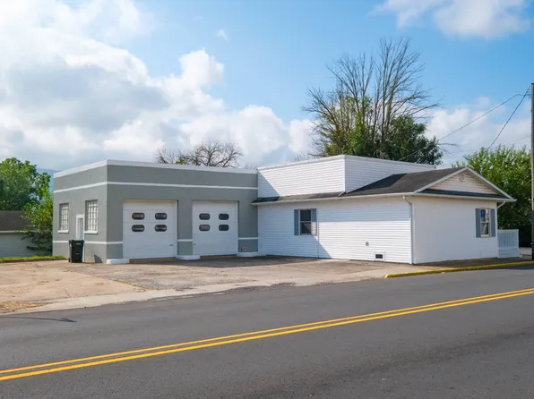 9604 S Congress St, New Market, VA 22844