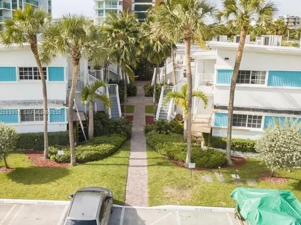 1150 103rd St APT 2, Bay Harbor Islands, FL 33154