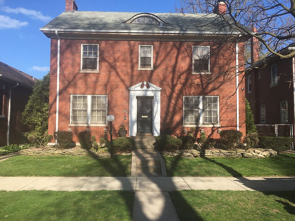 1st image of 8235 S Paxton Ave