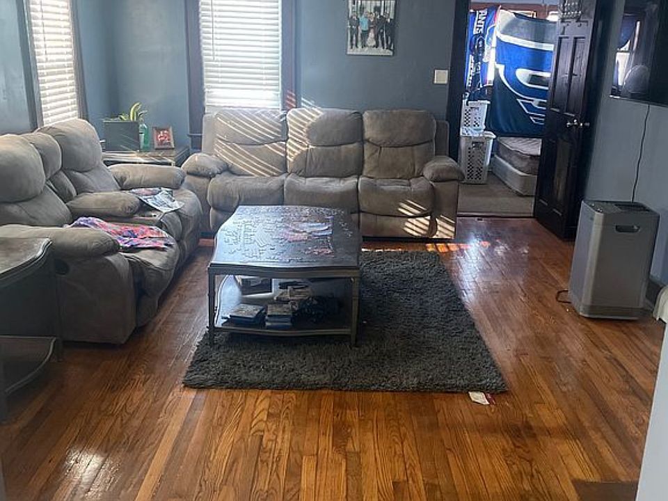 2nd image of 27 Wertsville Rd #1