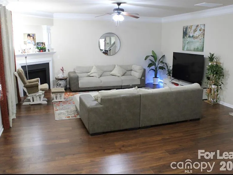 6125 Kilchurn Dr — Photo 19
