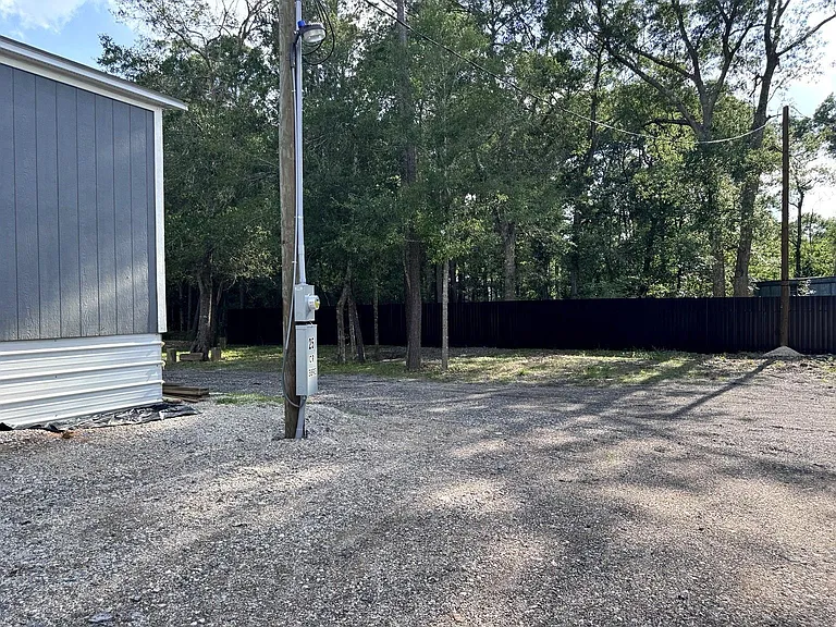 25 County Road 3893 W — Photo 4