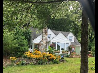 2416 Lost Hollow Rd, Salem, VA 24153