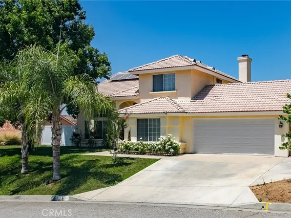 12220 Vista Crest Dr, Yucaipa, CA 92399