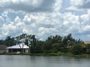3711 River Point Dr, Fort Myers, FL 33905