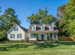 4040 Berry Hill Ct, Concord, NC 28025