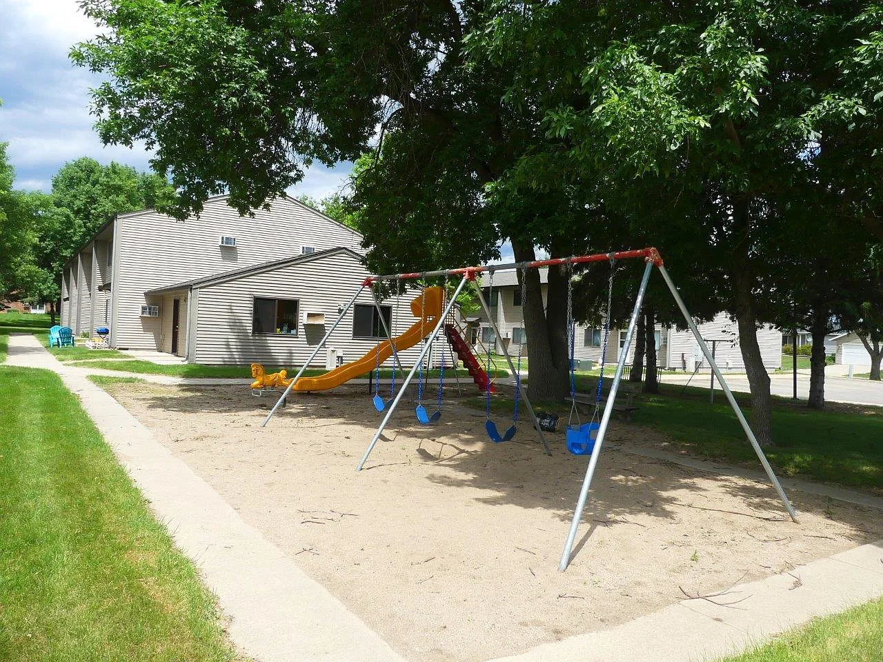 Lakota Village Townhomes — Photo 1