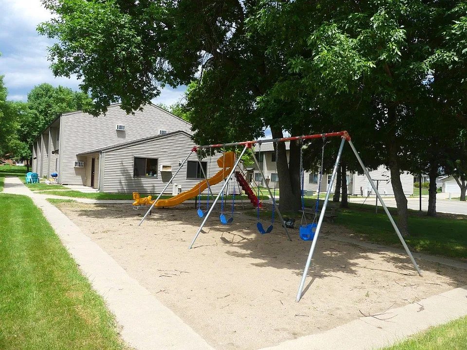 Lakota Village Townhomes