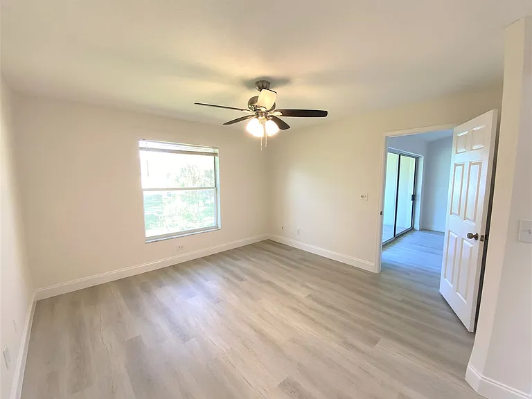 776 Landover Cir #203 — Photo 11
