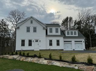 23 Academy Hill Ln, South Dennis, MA 02660