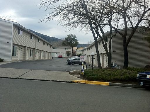 1st image of 167 Lincoln St APT 6