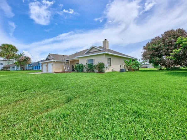 3761 SW WYCOFF Street, Port St Lucie, FL 34953