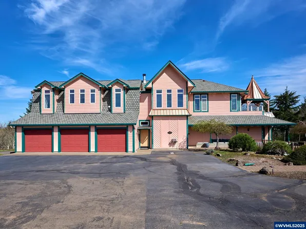 17489 Highway 22, Dallas, OR 97338