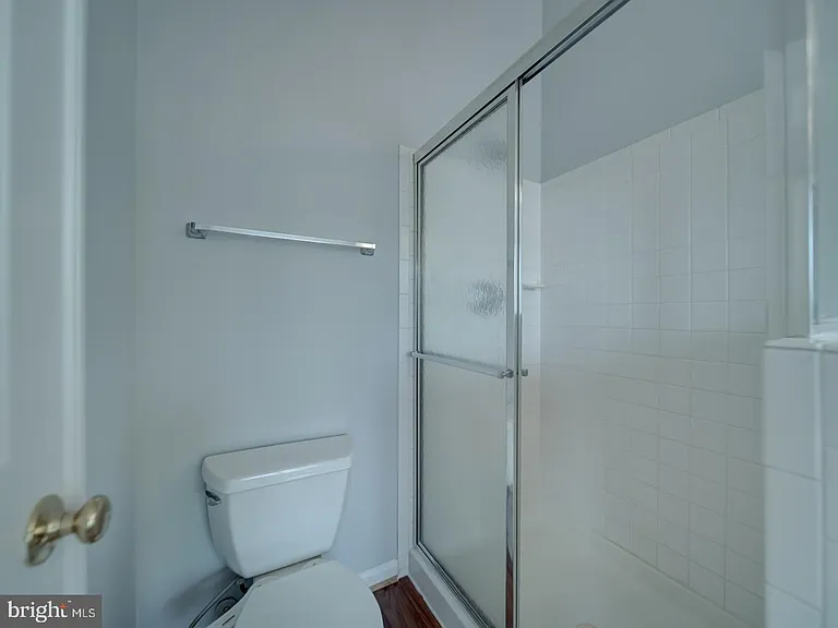 8241 Humphrey Ln — Photo 38