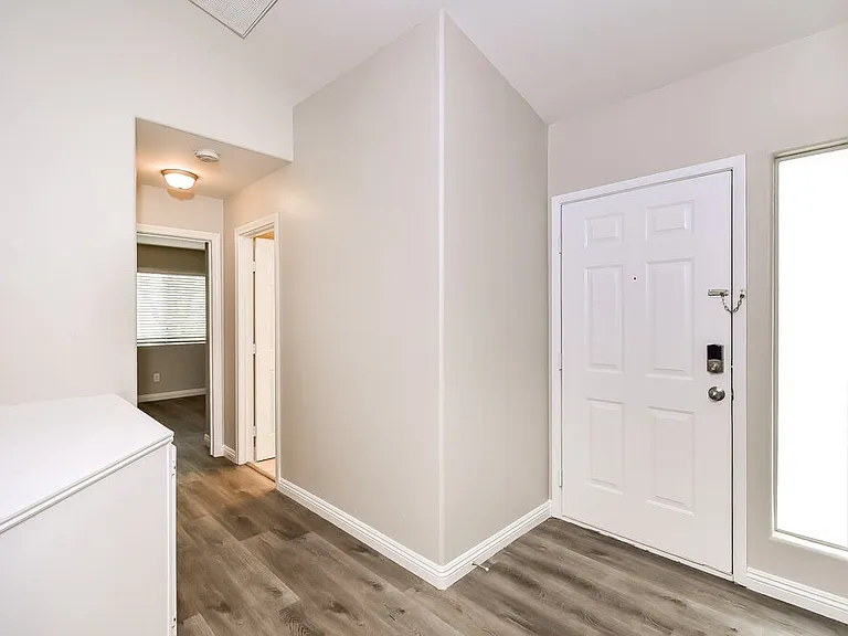 3921 Marble Mountain St — Photo 3