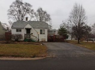 403 Brierhill Dr, Round Lake Park, IL