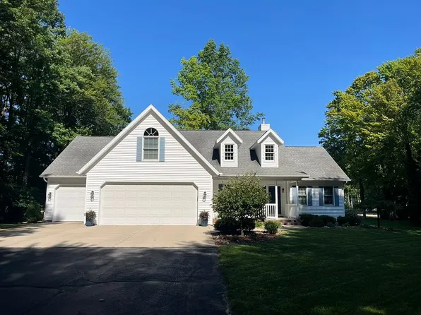 4403 Stello Rd, Saginaw, MI 48609