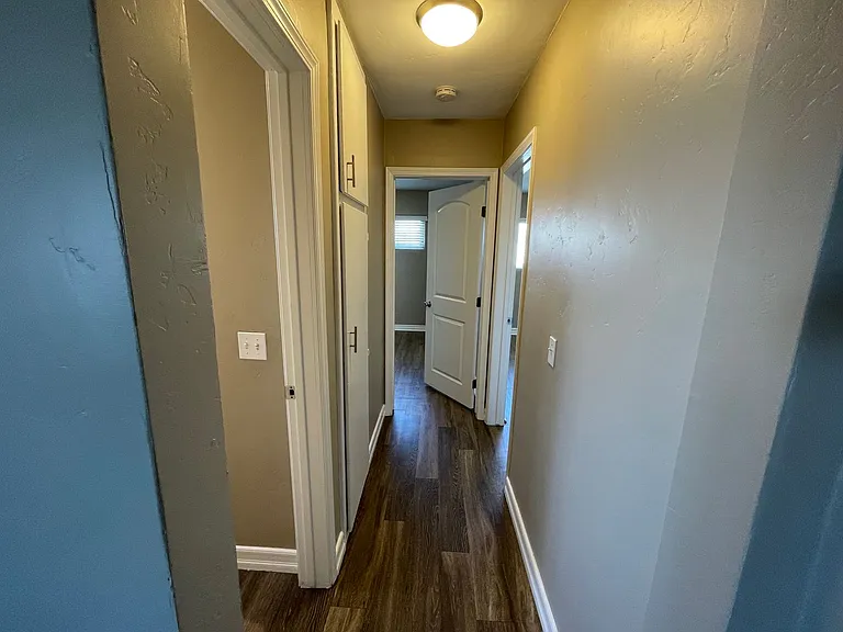 5005 Trojan Ave- Newly Renovated Ground Floor Home — Photo 8