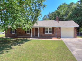 370 Rainbow Dr, Sumter, SC 29154